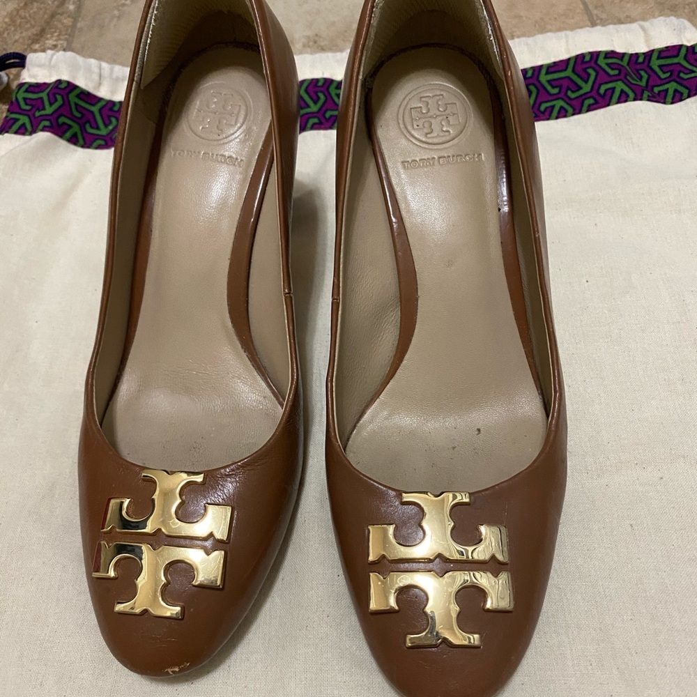 Shoes - Picture 3 of 3